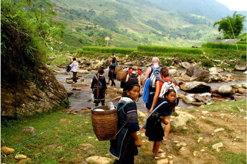 Sapa trekking tour 3 days 3 nights (1 night at Sapa’s hotel + 1 night at homestay)